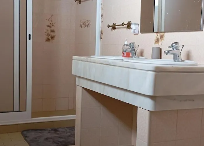 Yellow Owl Ii Bedroom I *